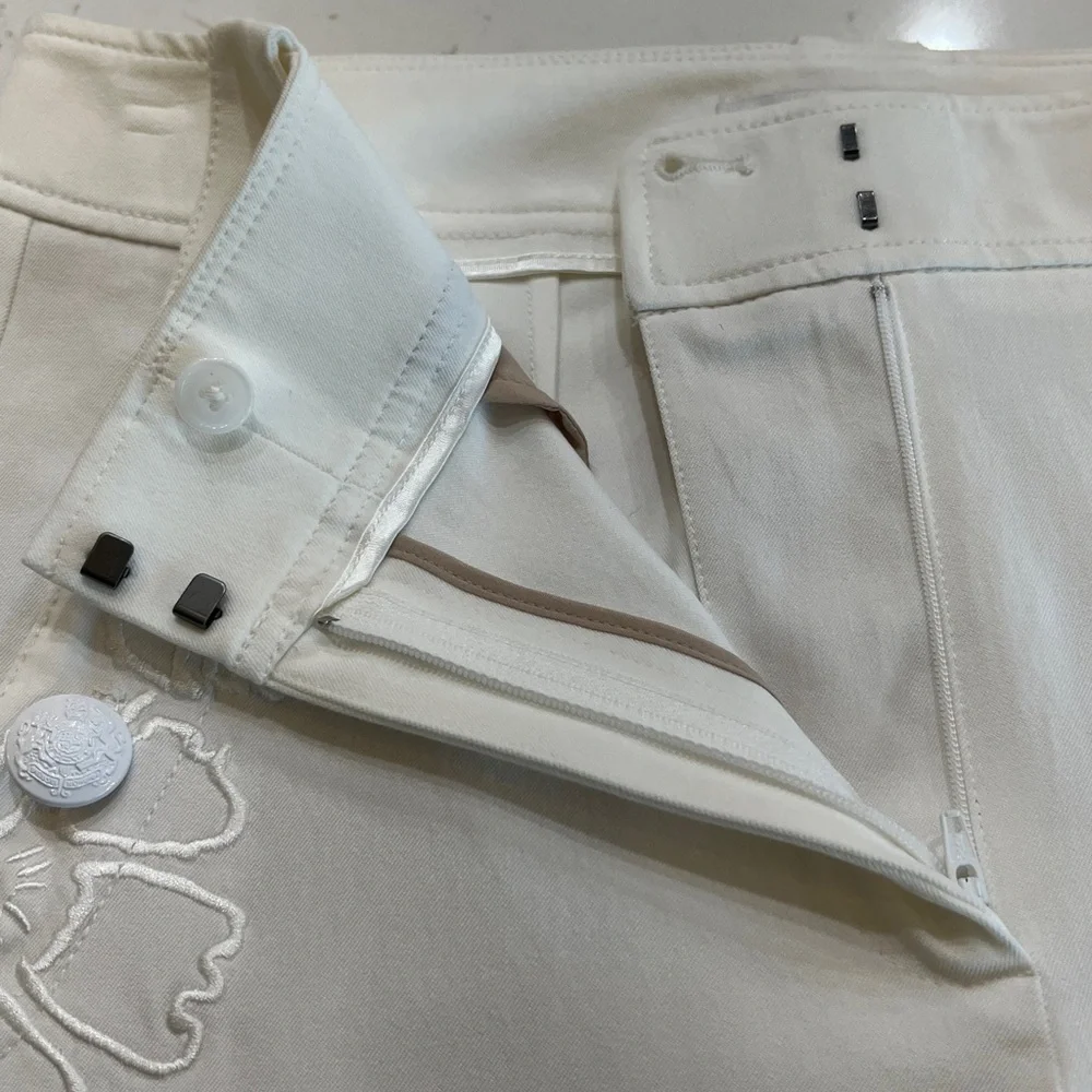 White House Black Market Jolie Novelty Button Straight Pants NWT Size 8R - Picture 7 of 13
